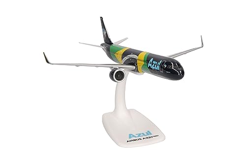 Herpa Maquette d'avion Airbus A321neo – Brazilien, Échelle 1/200, Pice de Collection, Support Included, Figurine Plastiq