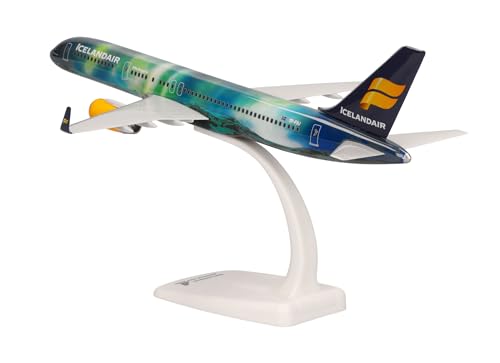 Herpa Icelandair Boeing 757-200 TF-FIU Maquette 1/200 Snap-fit Figurine Plastique Collections Avion